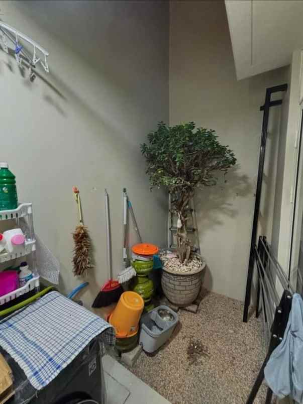 dijual rumah pakuwon city cluster