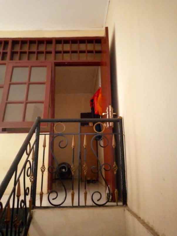 dijual rumah pamulang estate jl anggur