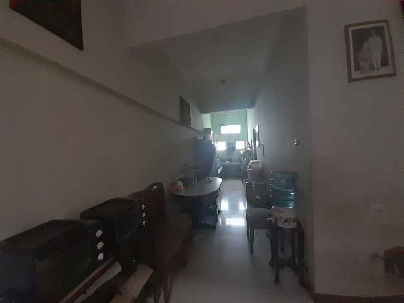 dijual rumah paninggilan