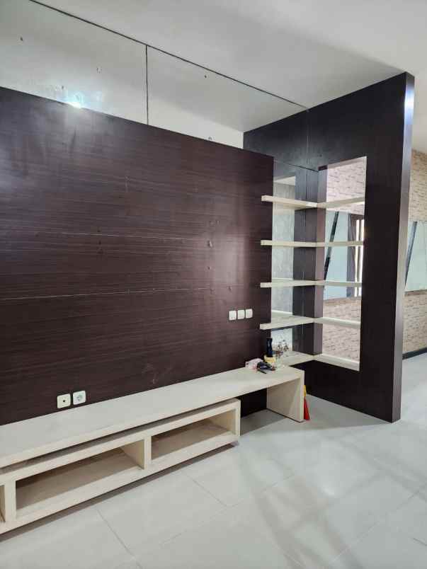 dijual rumah pantai mentari