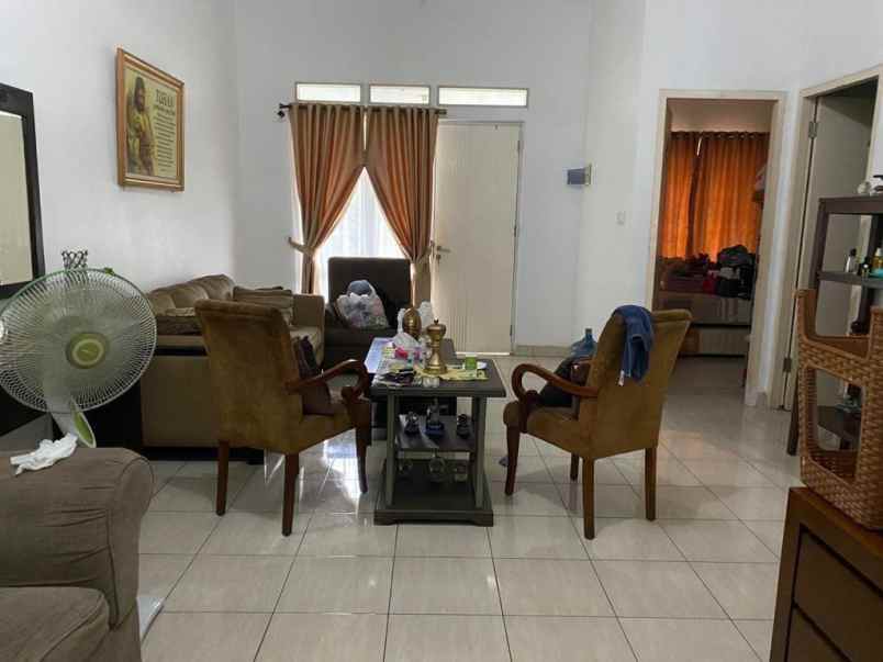 dijual rumah paradise serpong city