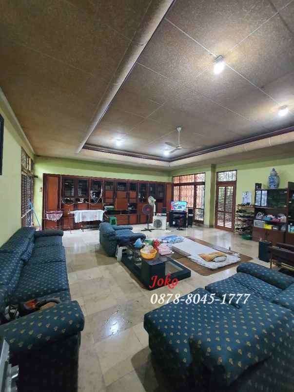 dijual rumah pasar minggu