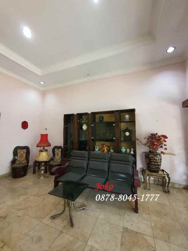 dijual rumah pasar minggu