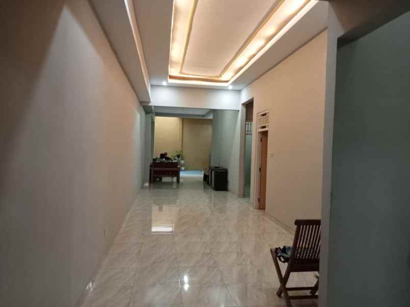 dijual rumah pasar potorono