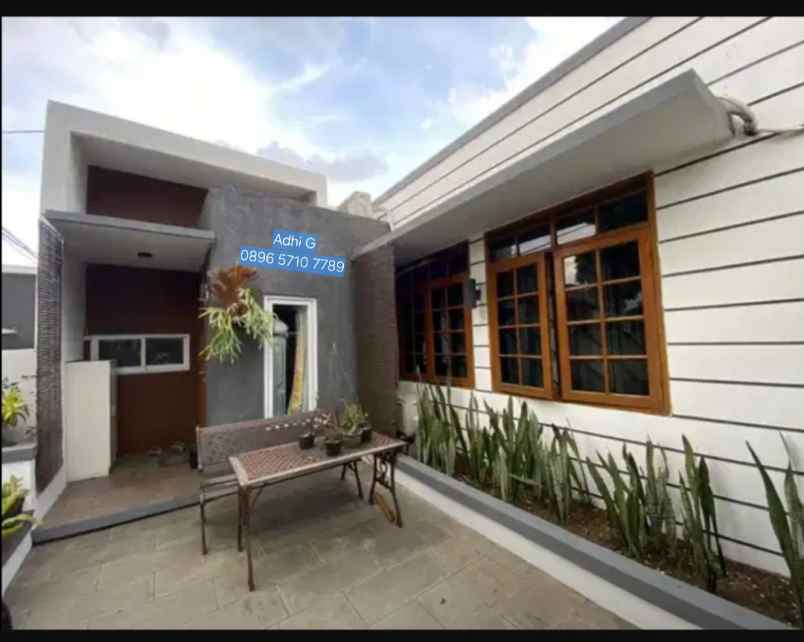 dijual rumah pasteur