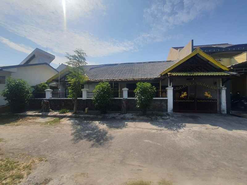 dijual rumah penjaringan asri rungkut