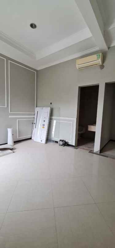dijual rumah permata bintaro