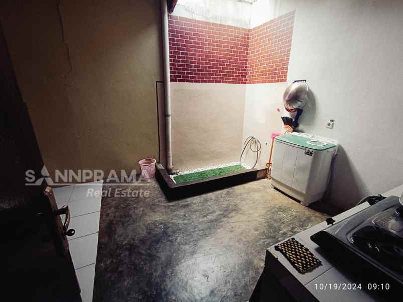 dijual rumah permata depok regency