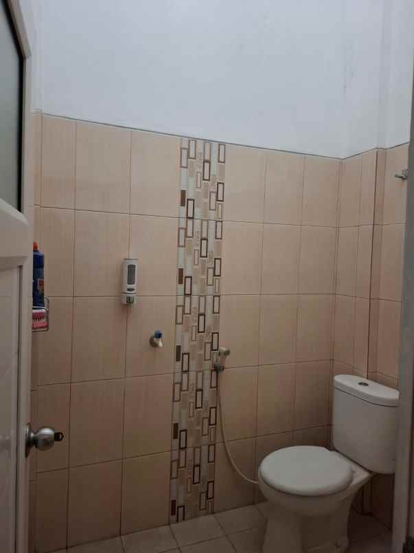 dijual rumah permata legenda 3 padurenan