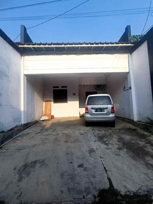 dijual rumah perum bukit rivaria