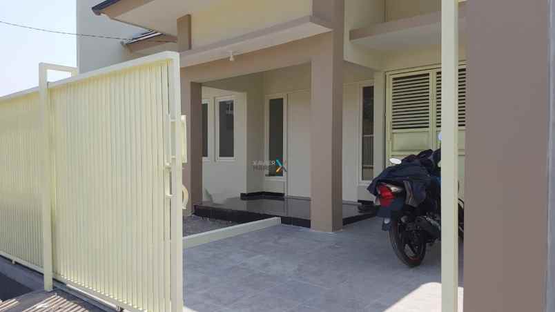 dijual rumah perum pondok buana