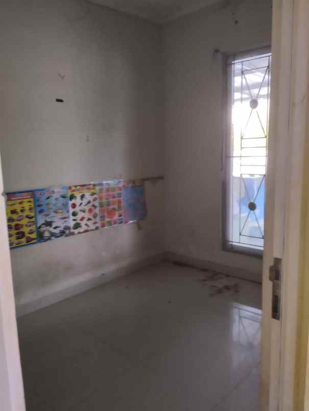 dijual rumah perum pondok ungu permai