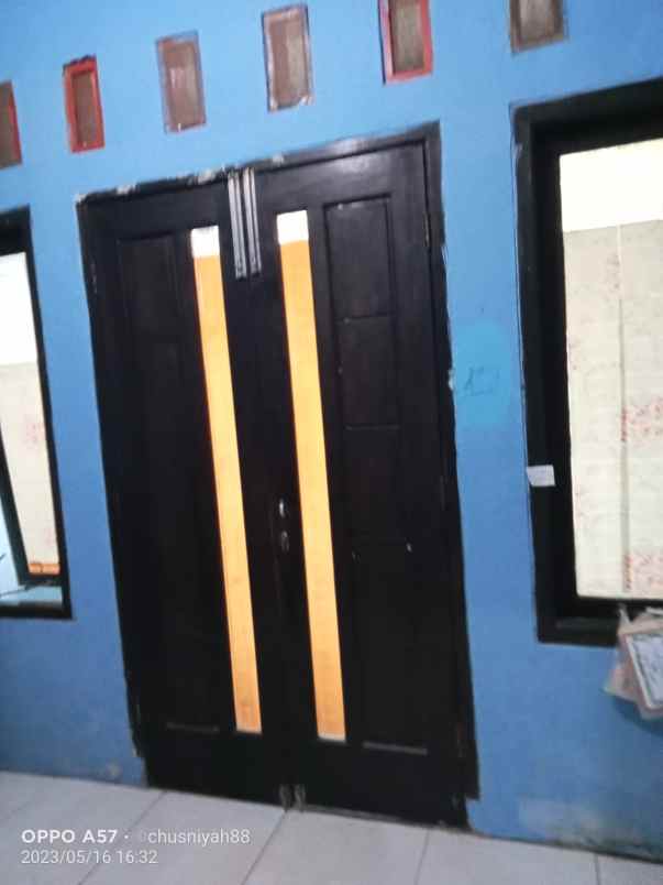 dijual rumah perum wiharta kebomas gresik