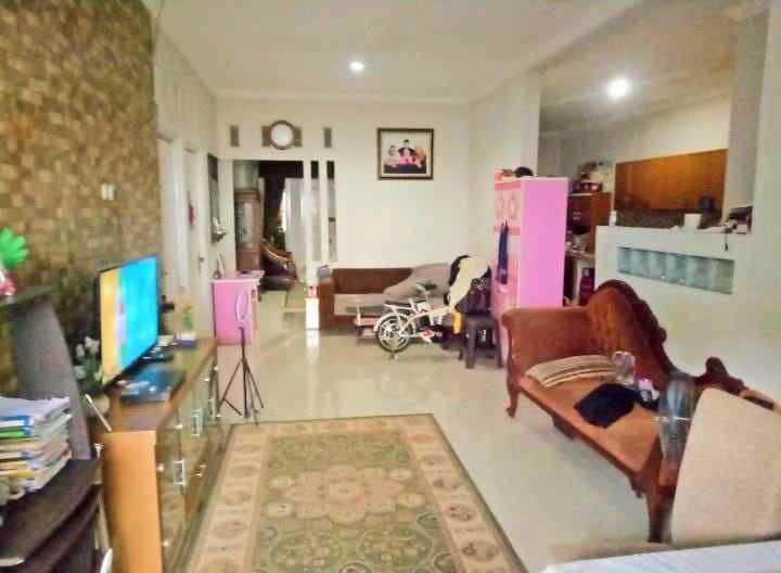 dijual rumah perumahan maharaja