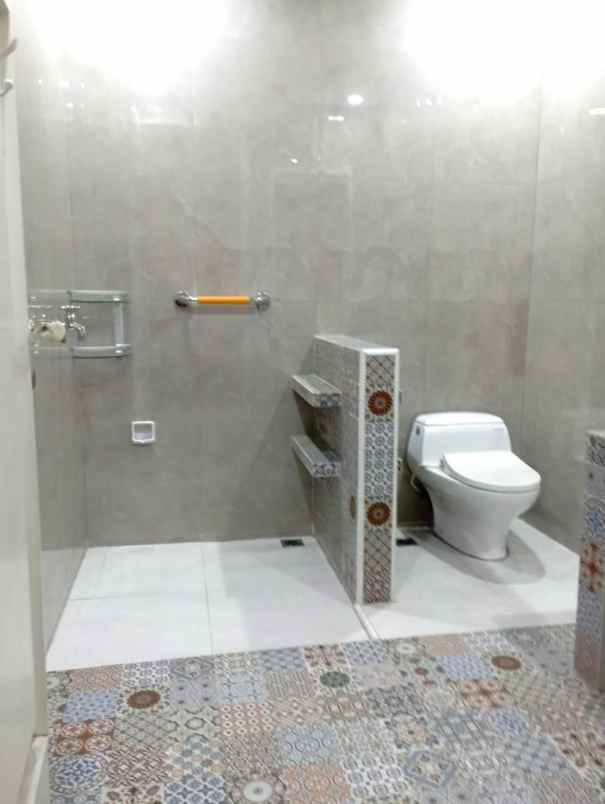 dijual rumah perumahan malaka country