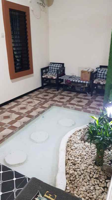 dijual rumah perumahan palm regency buring