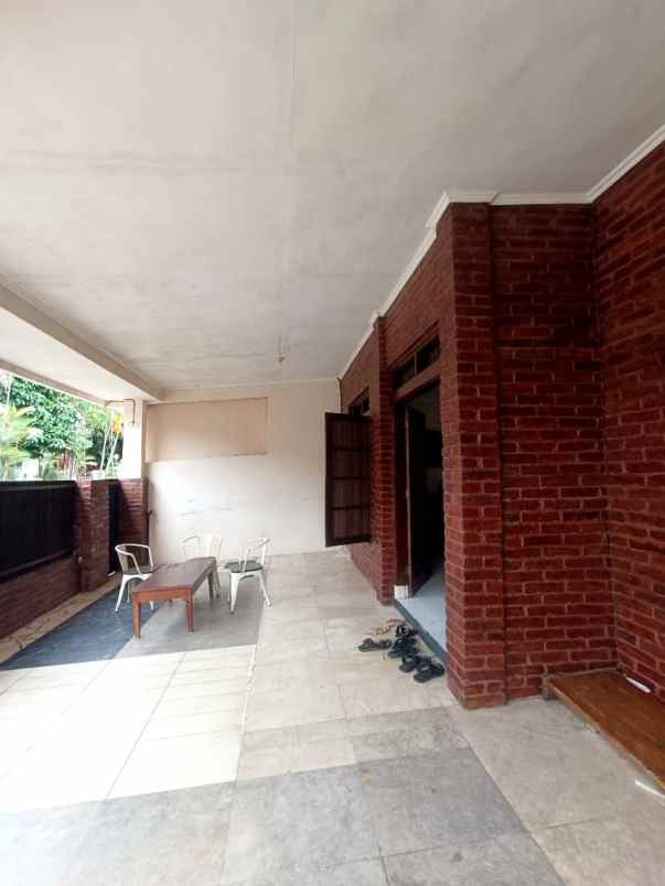 dijual rumah perumahan pamulang estate