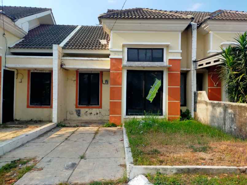 dijual rumah perumahan panorama bali