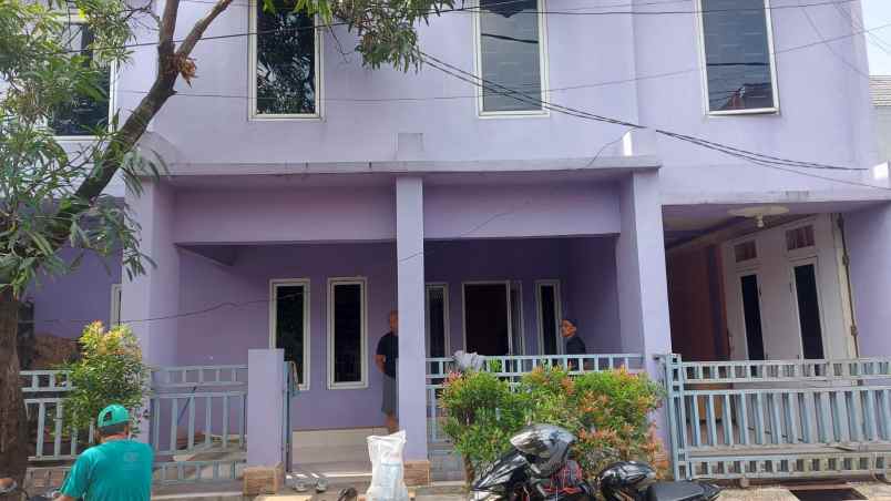 dijual rumah perumahan takan tridaya