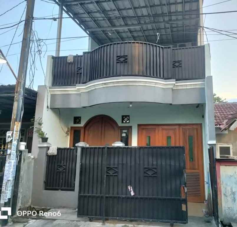 dijual rumah perumahan villa mutiara