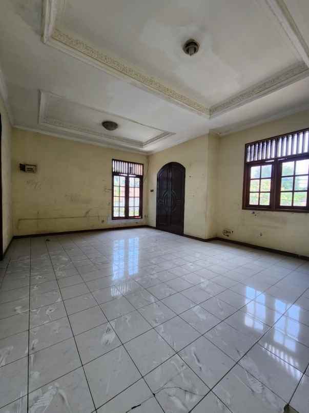 dijual rumah pisangan ciputat