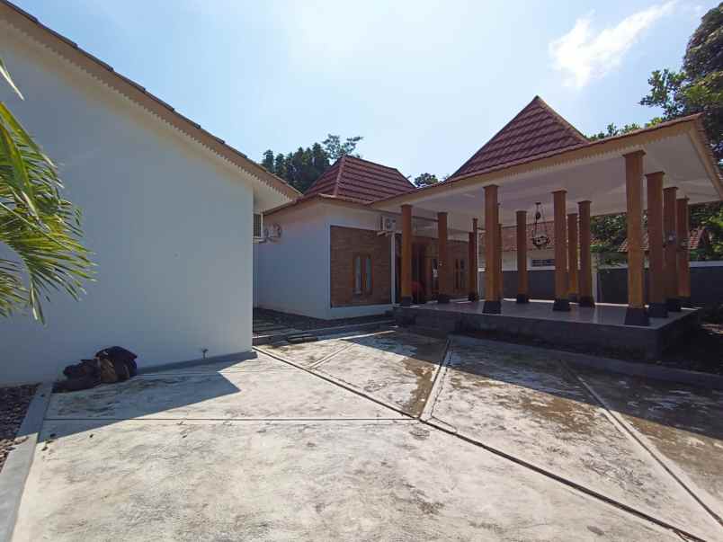 dijual rumah plambon randusari kec