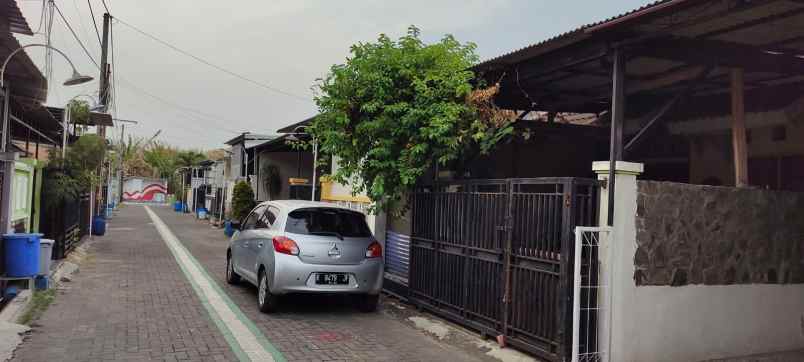 dijual rumah plamongan indah