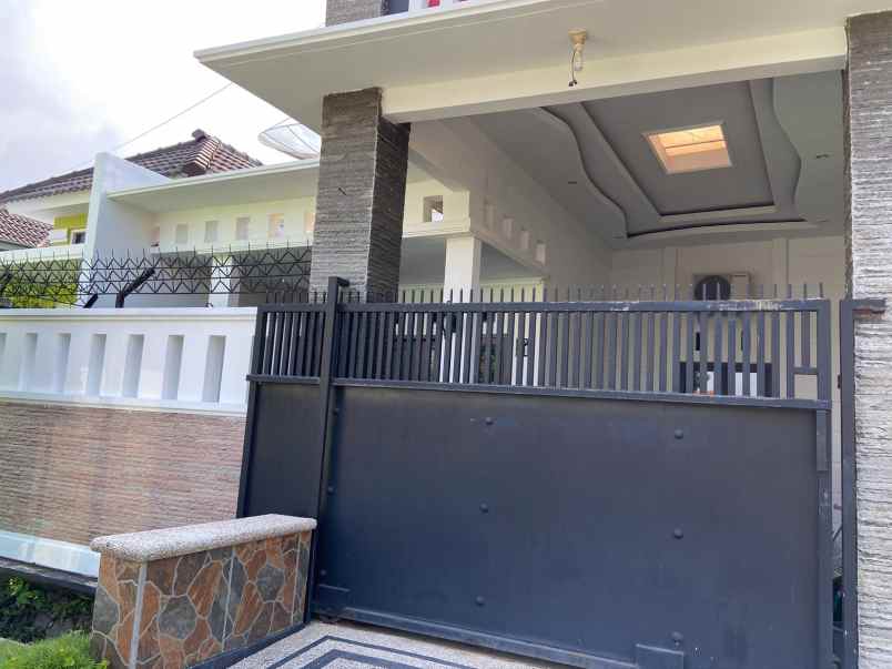 dijual rumah plus furnish di sulfat malang