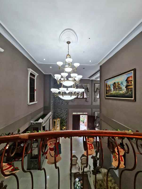 dijual rumah pondok indah jakarta selatan