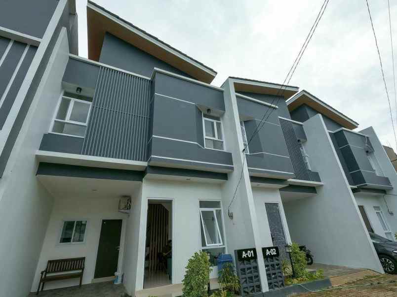 dijual rumah pondok jaya