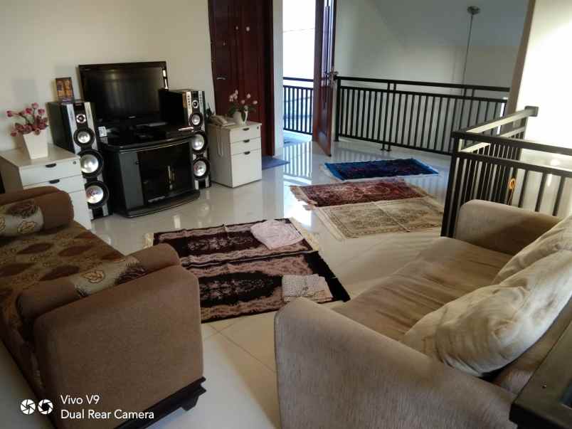 dijual rumah pondok karya