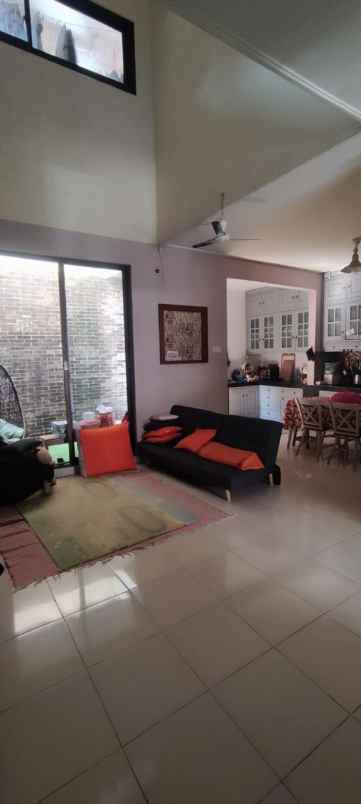 dijual rumah pondok ranji