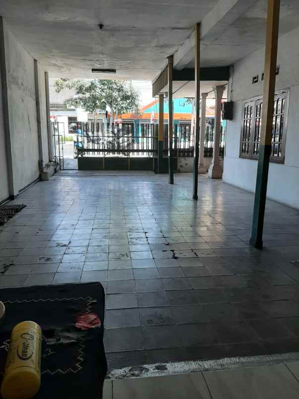 dijual rumah poros ranugrati