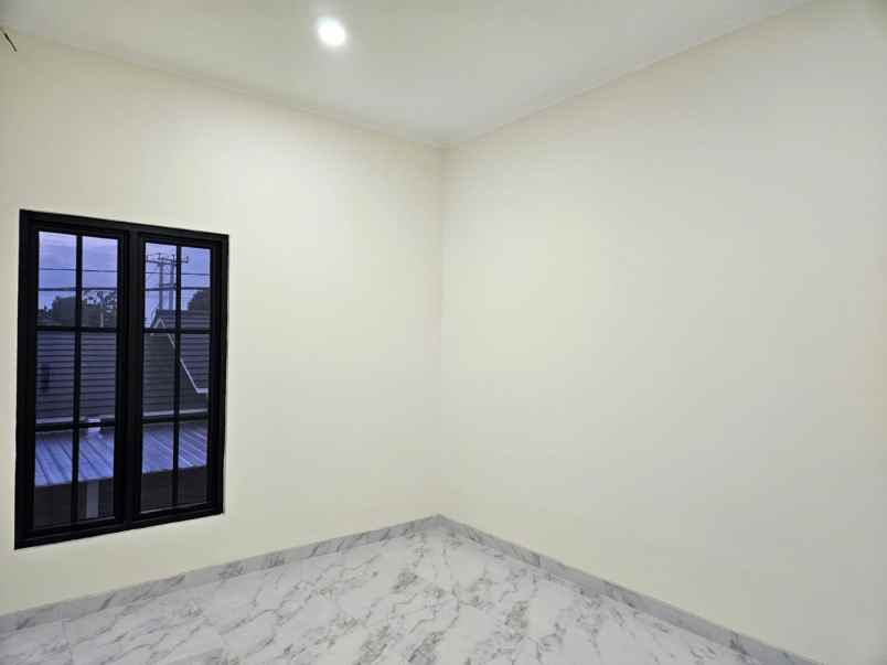 dijual rumah premier village cimuning