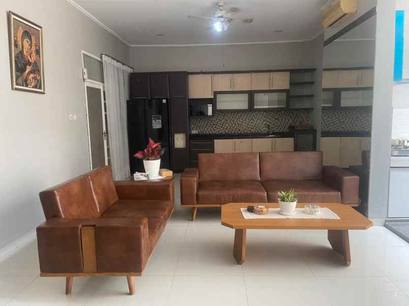 dijual rumah pulo asem pulo gadung