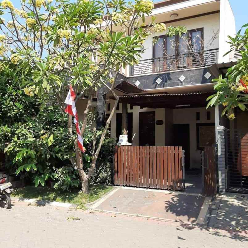 dijual rumah puri surya jaya