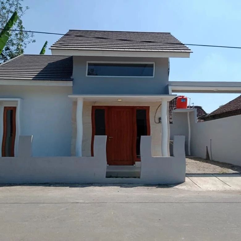 dijual rumah purwomartani