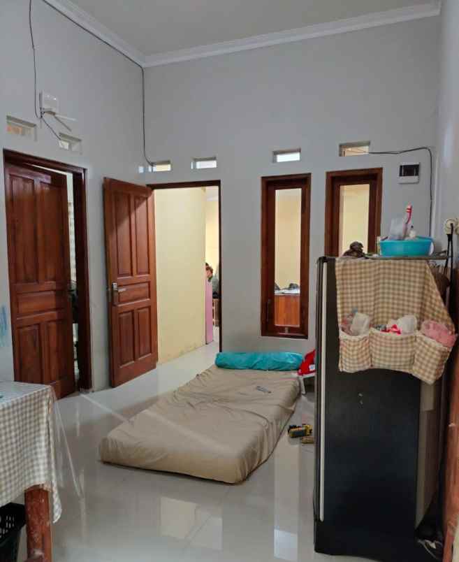 dijual rumah purwomartani