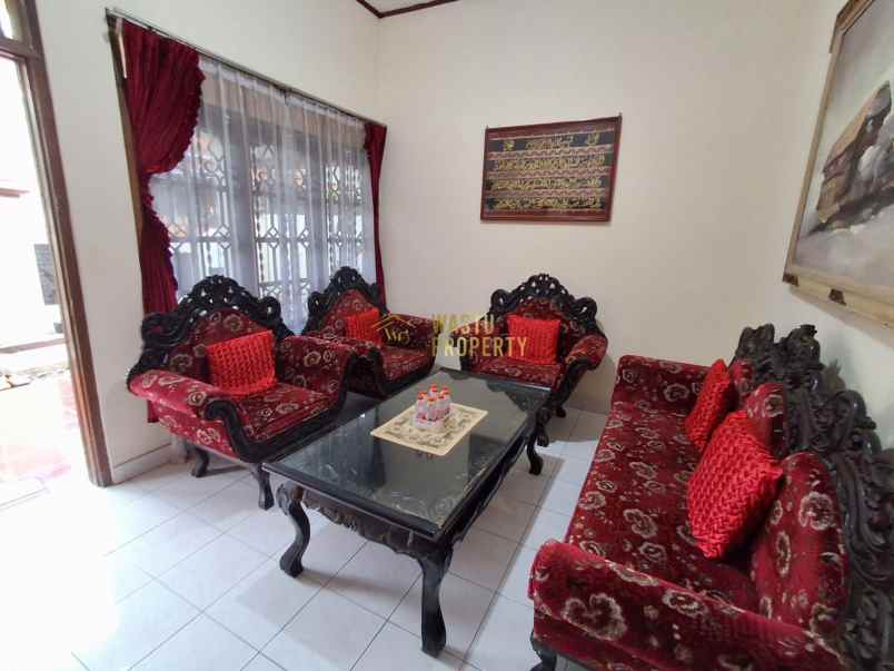 dijual rumah purwomartani