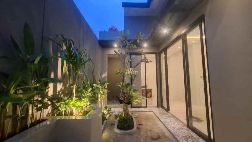 dijual rumah purwomartani