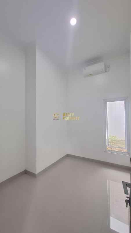 dijual rumah purwomartani kalasan