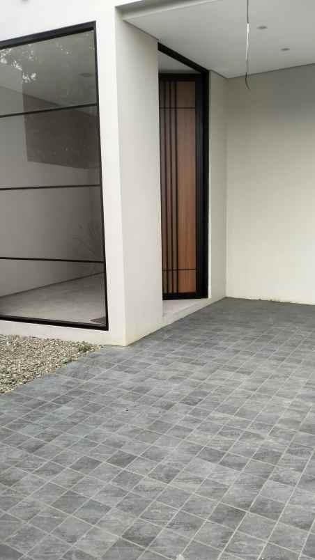 dijual rumah riung arum riung bandung