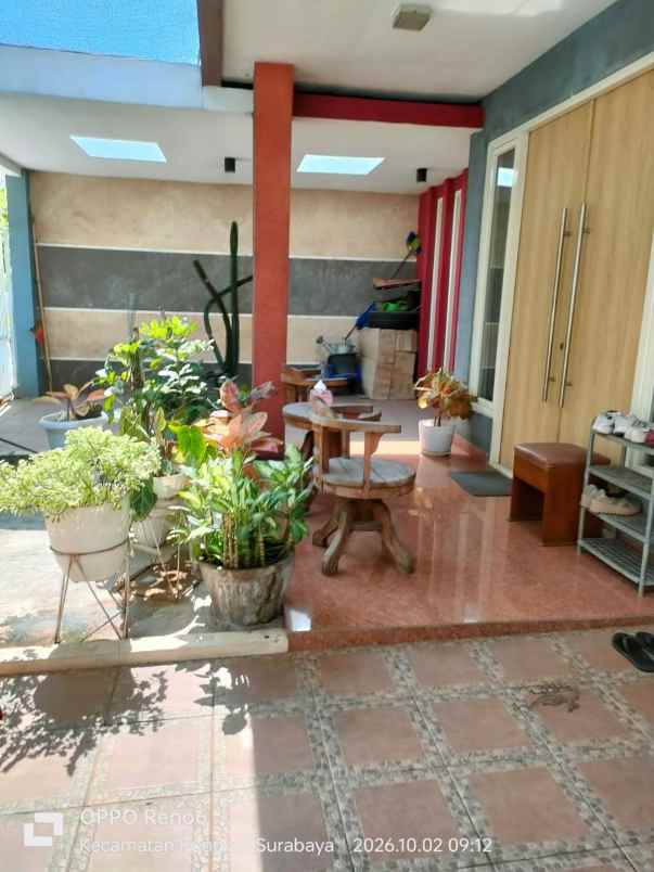 dijual rumah rungkut