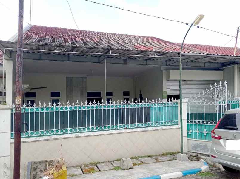 dijual rumah rungkut mapan