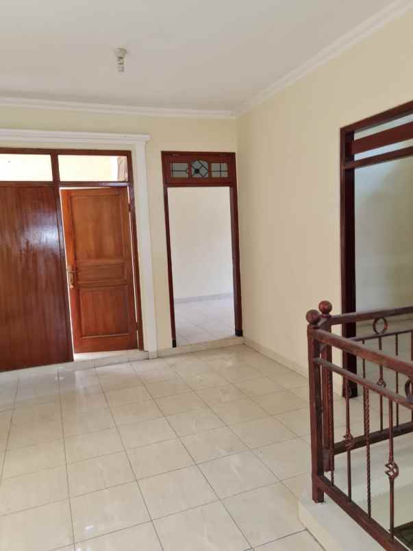 dijual rumah rungkut menanggal harapan