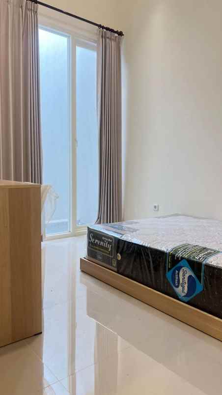 dijual rumah rungkut menanggal harapan