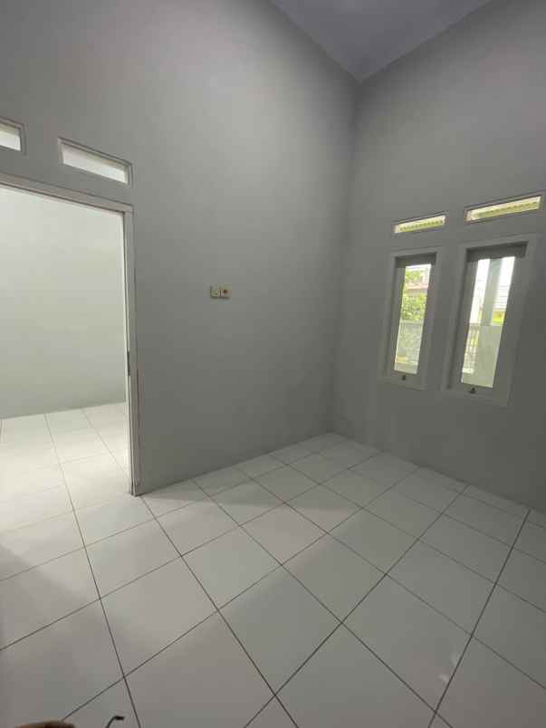 dijual rumah sahara indah permai