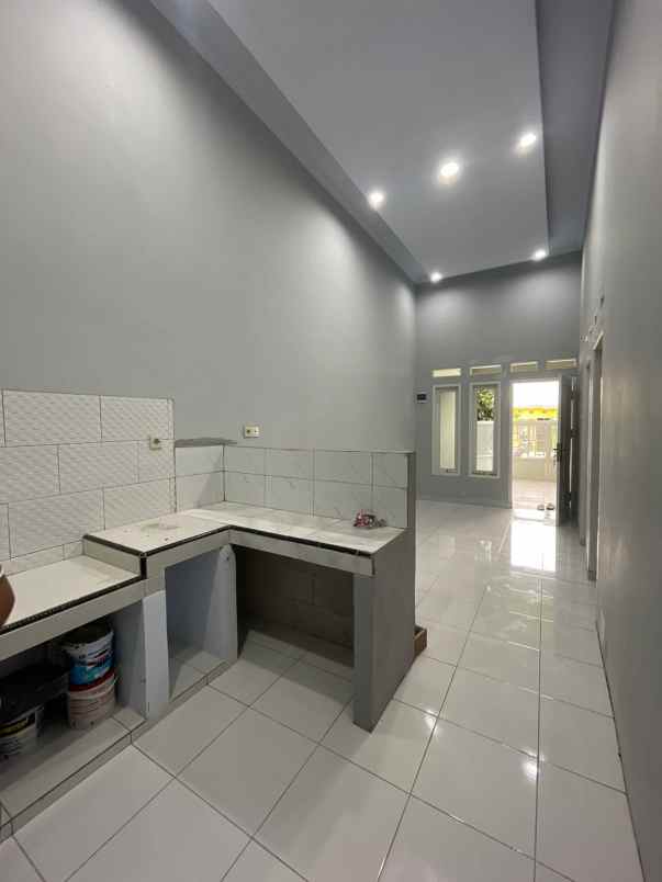 dijual rumah sahara indah permai