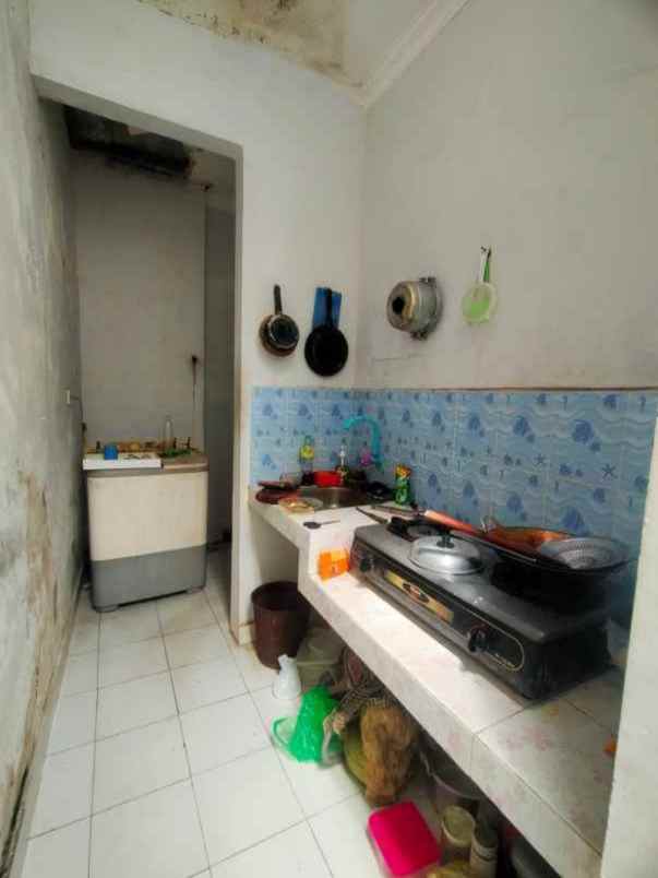 dijual rumah sd model