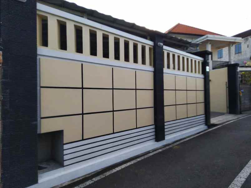 dijual rumah semi villa lokasi jimbaran